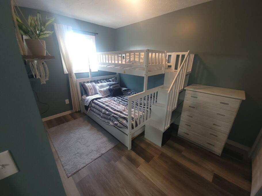 Hidden Gem Close To Athens/logan Apartment *